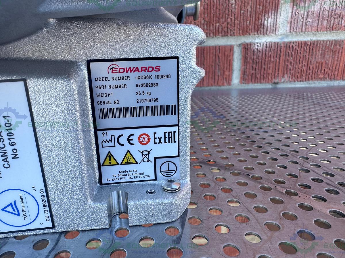 Used Biotage V-10 Touch Evaporation System Walk-up, Walk-away w/ Edwards 6 iC Pump