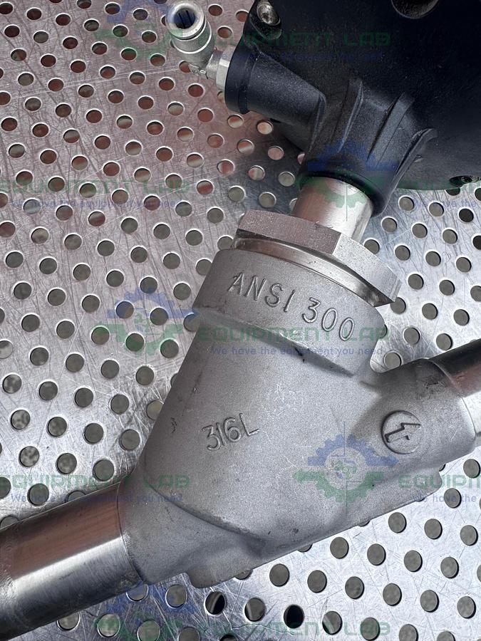 Used Gemu 554/25/D55 Pneumatic Angle Seat Globe Valve w/ 1" Sanitary Fitting