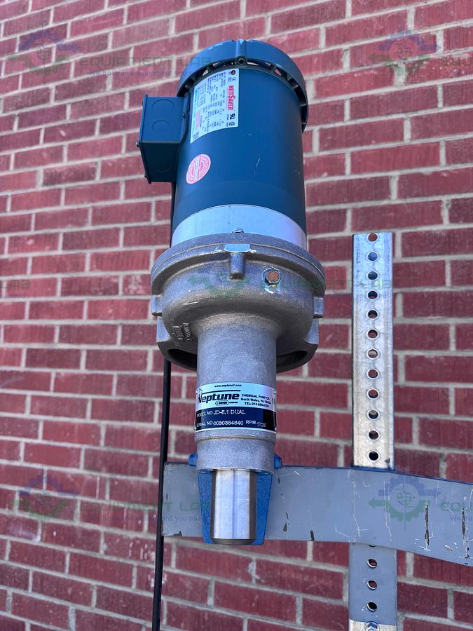 Used Neptune JD-5.1 Dual Direct Drive Portable Mixer on Stand w/ VFD