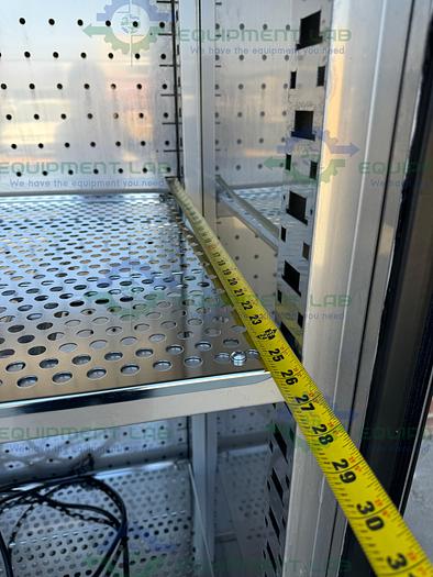 Used Caron 7401-33-1 CO2 Reach In Incubator 115V, 30 Cu. Ft.,  60°C, 33 Cu, Ft.