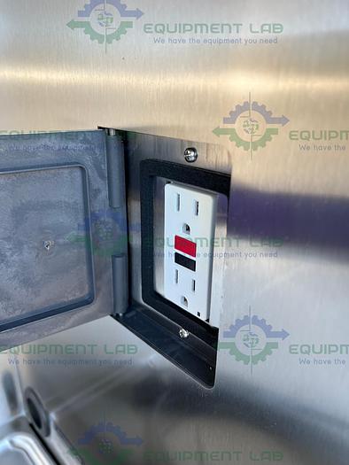 Used Labconco  302611100 Class II Type A2 Logic + Biological Safety Cabinet 6 Ft, 115V