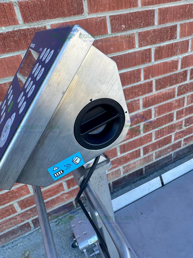 Used Mettler Toledo PUA669 Stainless Steel Scale 500 lbs w/ 36" x 36" Platform, Ramps