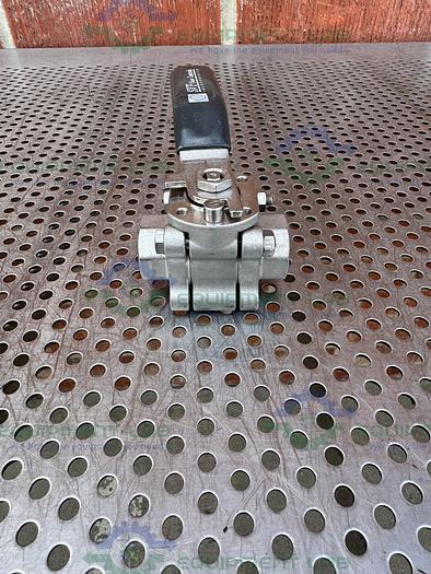 Used SVF -F. C. I. R86666ATSE Ball Valve 1500 PSI w/ 1/4" Threaded Fitting