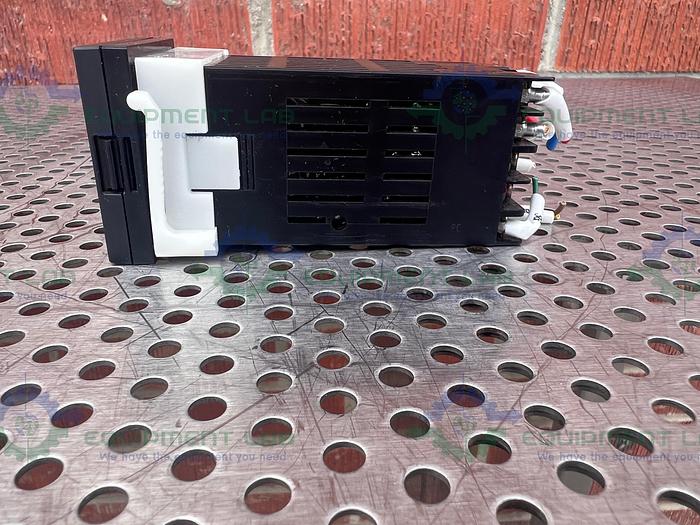 Used Omron E5CK-QQ101 Digital Controller 240V