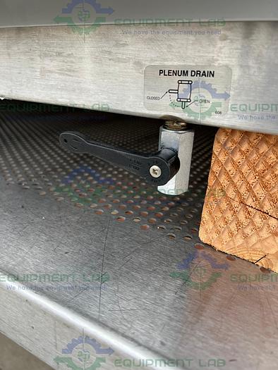  for parts or not working Nuaire  NU-430-600 Class II Type B2 Biological Safety Cabinet 6 Ft