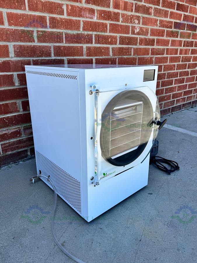 Used Harvest Right HRFDL Benchtop Freeze Dryer / Lyophilizer w/ Pump 115V