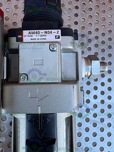 Used SMC AW40-N04-Z Filter Regulator 7-125 PSI w/ SMC VHS40-N04-RZ Pressure Valve