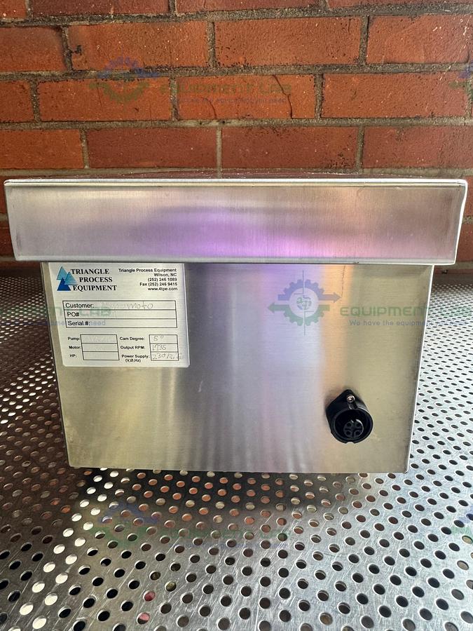 Used Triangle Process Quattroflow Q1200SU Quaternary Diaphragm Pump w/ 1/2 HP Motor