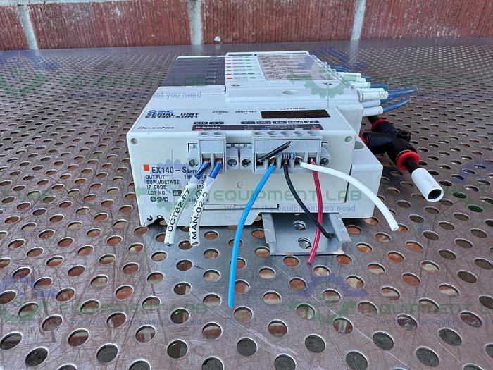 Used SMC EX-140-SDN1 Interface Serial Unit w/ Lot of 8 SQ1A31Y-5-C4 Solenoid Valve