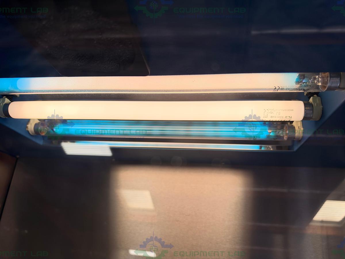 Used VWR 10783-132 PCR Workstation NA Version 120V w/ UV Light
