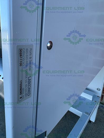 Used Labconco 302611100 Class II Type A2 Logic + Biological Safety Cabinet 6 Ft, 115V