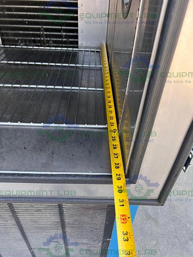  for parts or not working Environtronics  Environmental Chamber