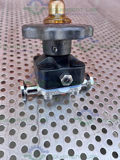 Used ITT Pure Flo .5-316-RA15MAX-CWP150 Diaphragm Valve w/ 1/2" Sanitary Fitting