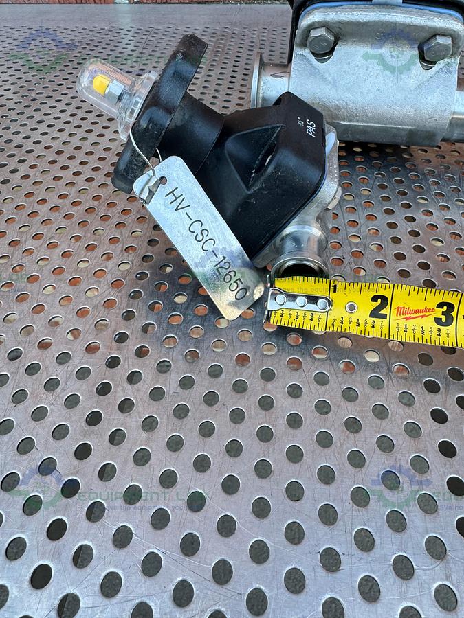 Used 2- ITT Pure Flo RA25MAX Diaphragm Valve w/ 1 1/2" to 3/4" Sanitary Fitting