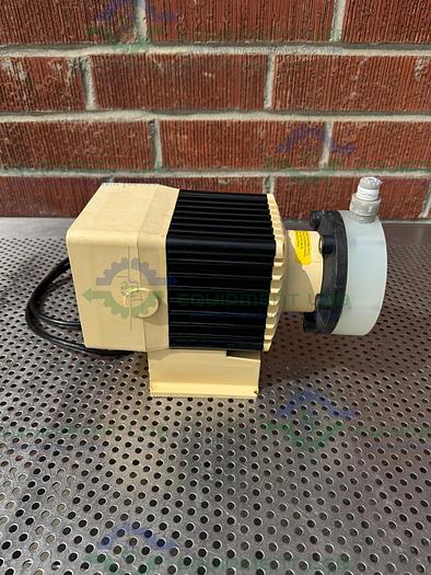 Used LMI Milton Roy C Series C141-35T Metering Pump 120V, Max 480 GPD at 25PSI