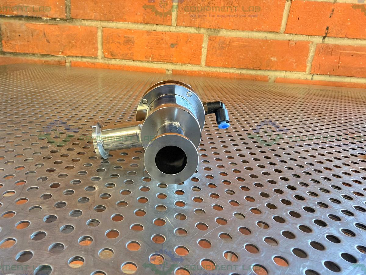 Used Nor-Cal Products ESVP-0752-NW8 Right Angle Valve w/ KF 16/10 Vacuum Fitting