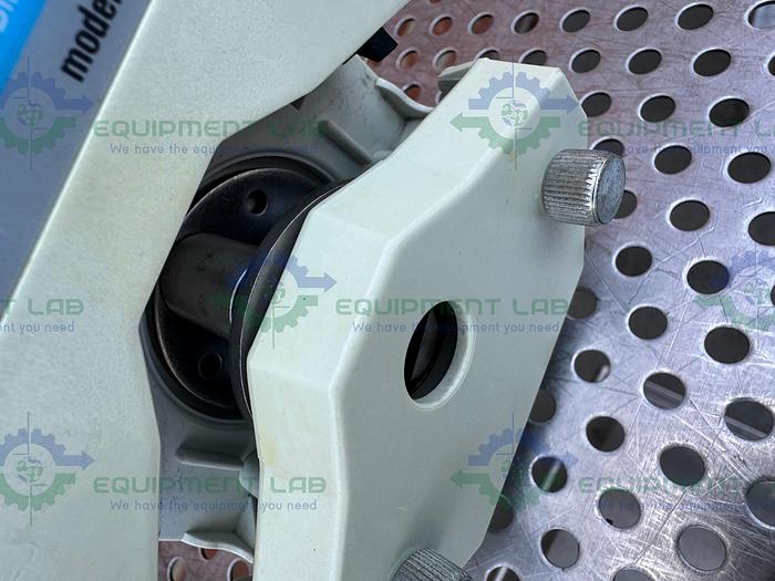 Used Cole Parmer  7553-20 Motor 6-600 RPM w/ Masterflex 7518-12 Easy Load Pump Head