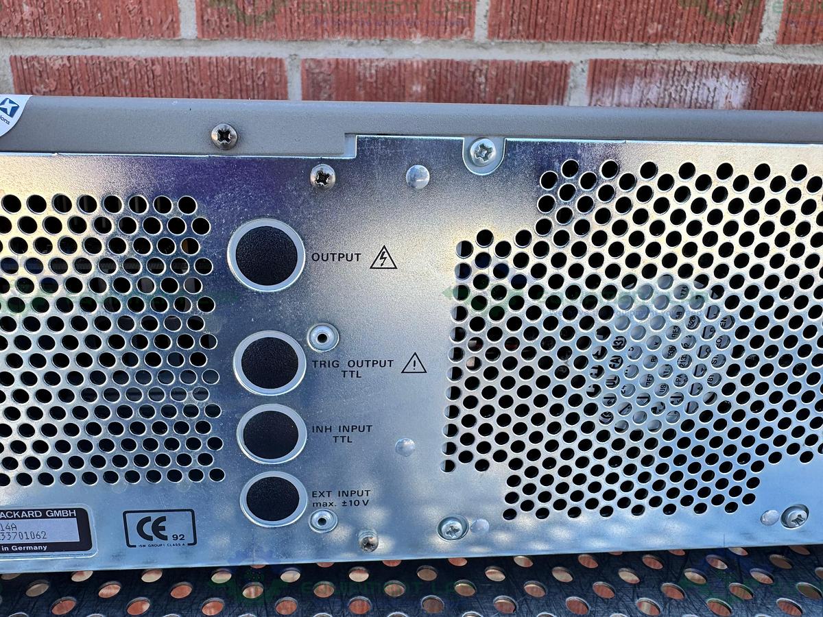 Used HP Hewlett Packard 8114A High Power Pulse Generator 100V / 2A