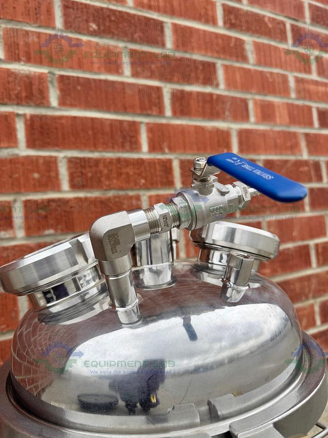 Used Xtractor Depot Stainless Steel Essential Oil Extractor Collection Chamber