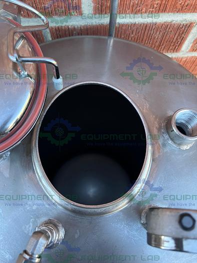 Used Alloy Products  120 Liter Stainless Steel Pressure Vessel 100 PSI