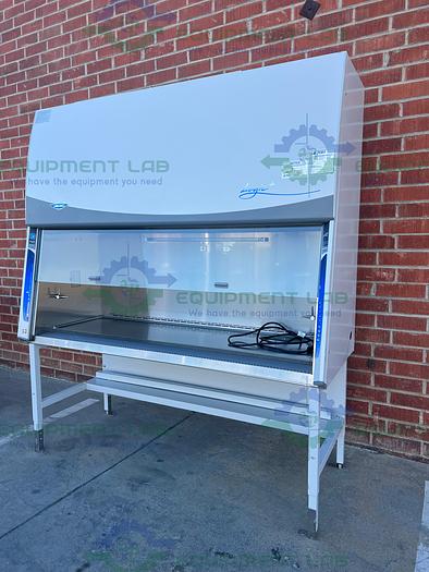 Used Labconco 302611100 Class II Type A2 Logic + Biological Safety Cabinet 6 Ft, 115V