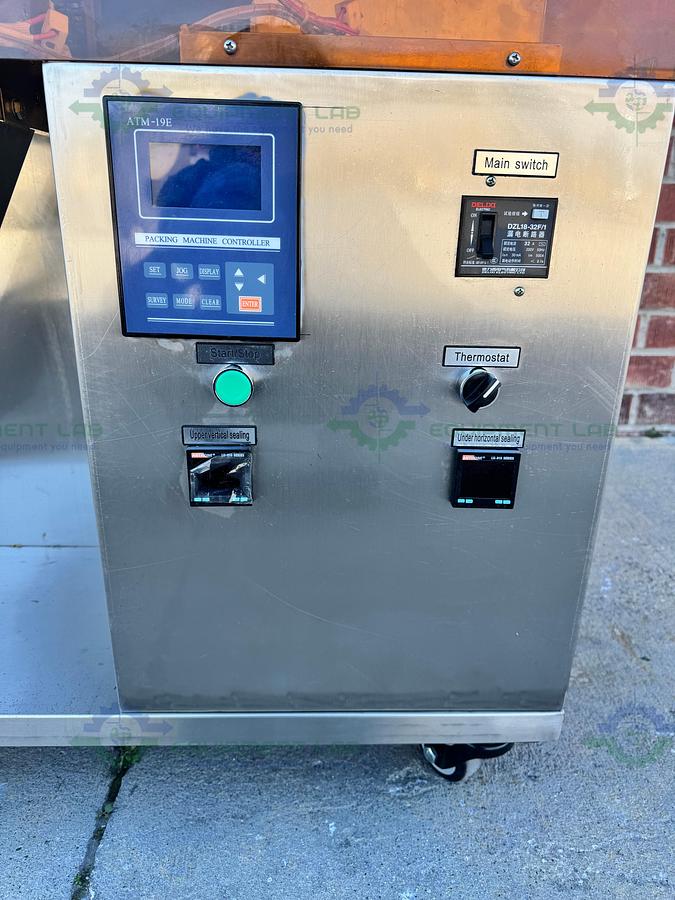  for parts or not working Chinese DS-200A Packaging Machine 220V w/ Sanch S900.2S0.75G VFD