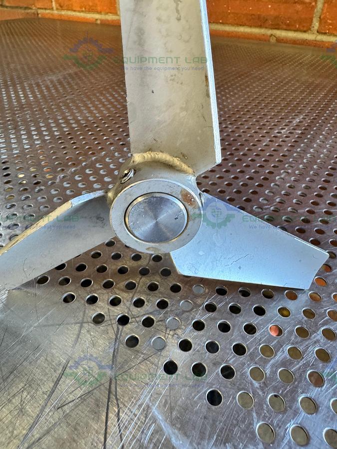 Used Unknown Stainless Steel Impeller Shaft / Mixing Rod 39" Height x 1"