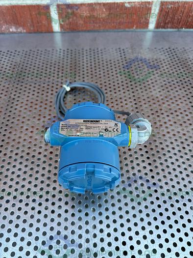 Used Rosemount 2090FG2S2DE1Q4 Pressure Transmitter 0 to 150 PSI w/ 2" Fitting