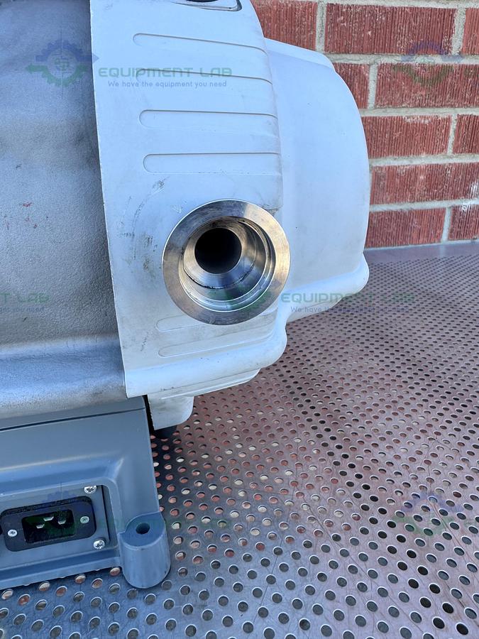  for parts or not working Boc Edwards XDS 35i Dry Scroll Vacuum Pump 100-240V w/ Varian Hepa Filter