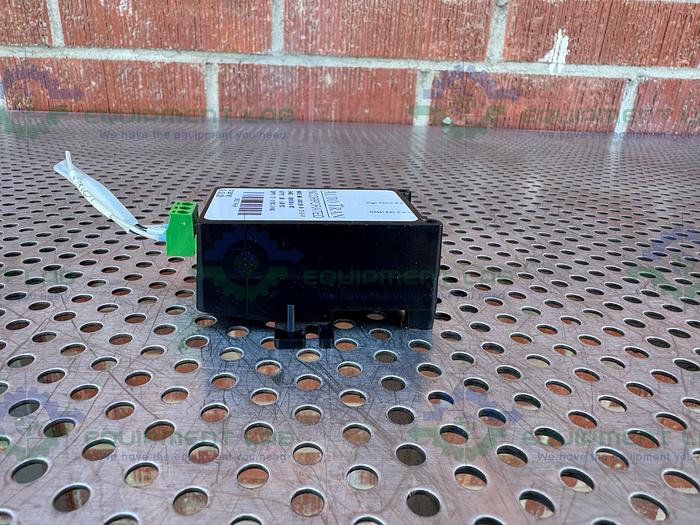 Used Auto Tran 860-0.00/10.00-W-12-0-P Transducer 1.00-5.00 VDC Output