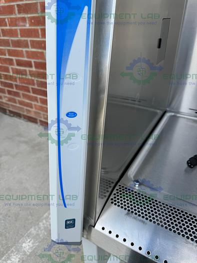 Used Labconco 302419101 Logic Plus Series Biosafety Cabinet 4 Ft Class II Type A2