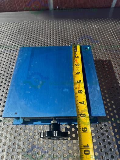 Used Chemglass 8" x 8" x 12" Table-Top Lab Jack
