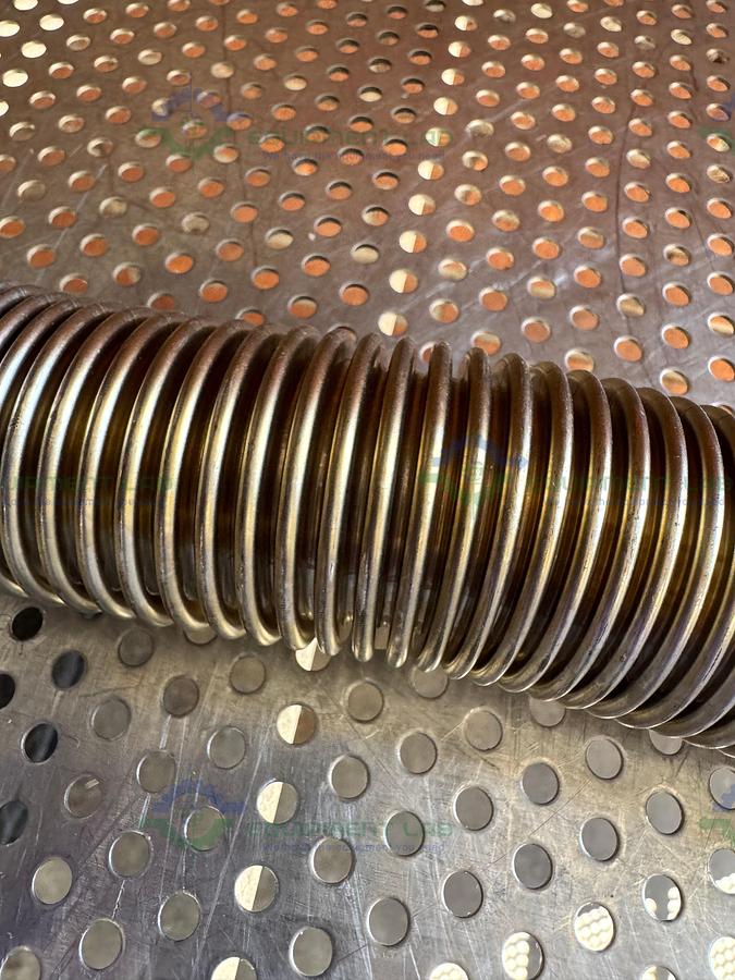 Used Stainless Steel Bellows Flexible Vacuum Hose 8" w/ KF 40 Fitting