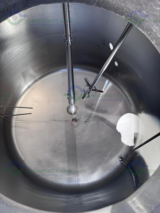 Used Paul Mueller 4500 Liter SS Jacketed Reactor w/ Agitator 25 PSI FV &138 PSI