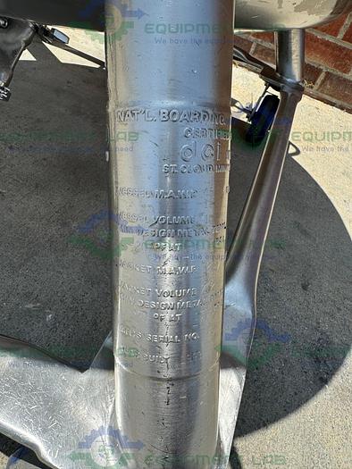 Used DCI 400 Liter Stainless Steel Jacketed Reactor Mixing Tank  45 PSI