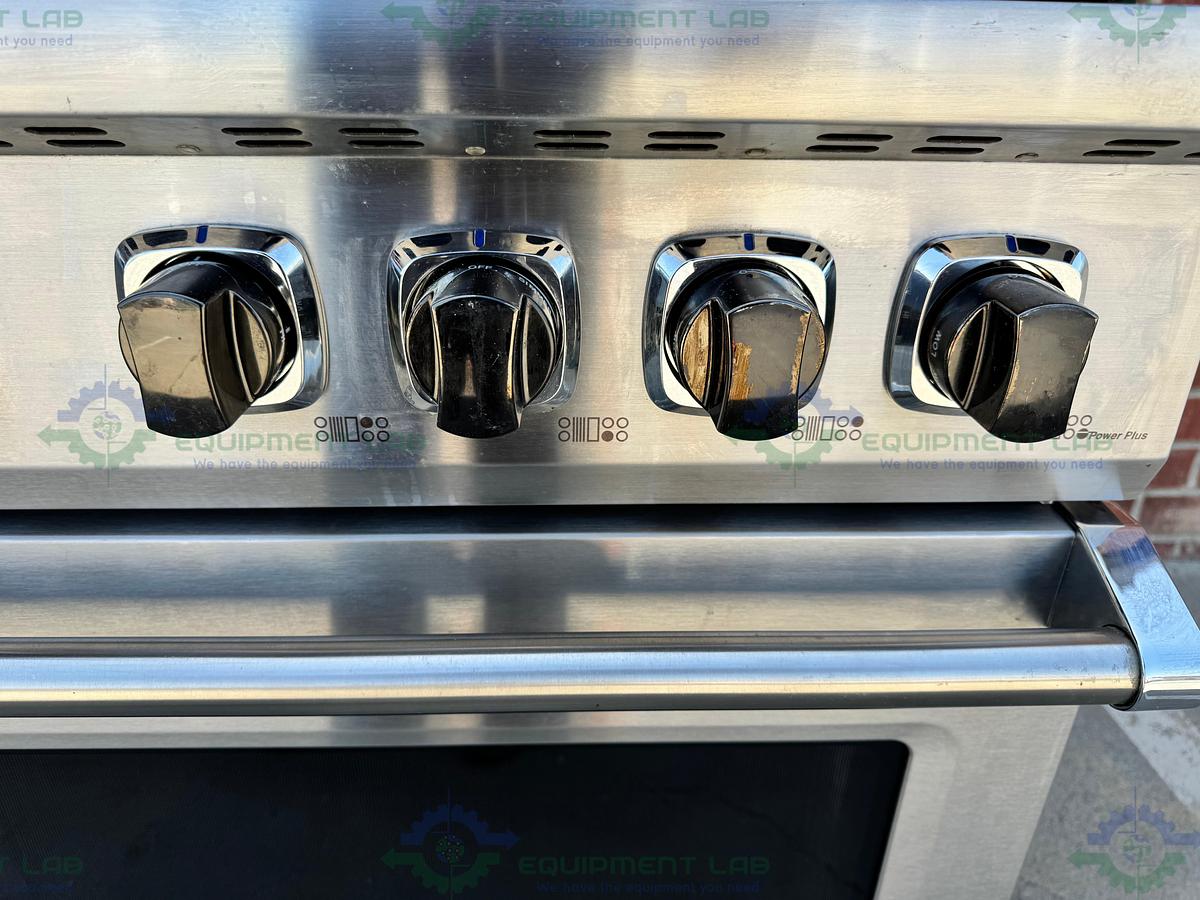 Used Viking VDR5606GQSS 60" Stainless Steel Dual Fuel Range w/ Grill and Griddle