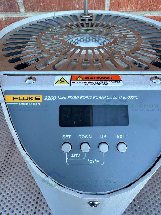 Used Fluke 9260 Mini Fixed Point Cell Furnace 50 °C to 660 °C, 1200 Watts, 115 VAC