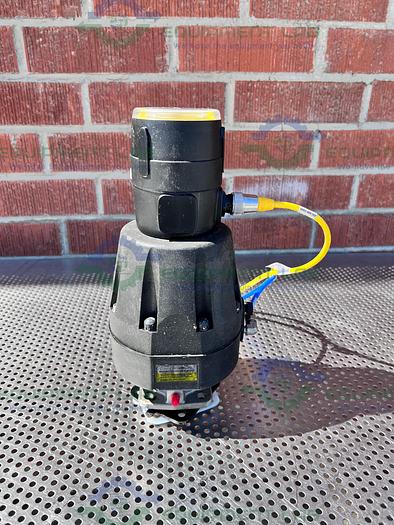 Used ITT Pure-Flo A216 Diaphragm Stainless Steel Valve 1.5" w/ Asco Valve Positioner