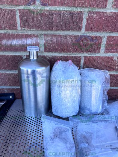 for parts or not working Bee International Mini DeBee High Pressure Homogenizer, 45,000 PSI/ 3,100 Bar