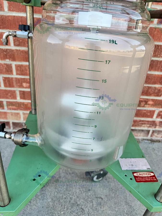 for parts or not working Chemglass 20 Liter Jacketed Glass Reactor w/ Stand, Impeller