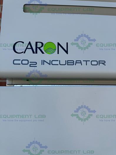 Used Caron 7401-33-1 CO2 Reach In Incubator 115V, 30 Cu. Ft.,  60°C, 33 Cu, Ft.