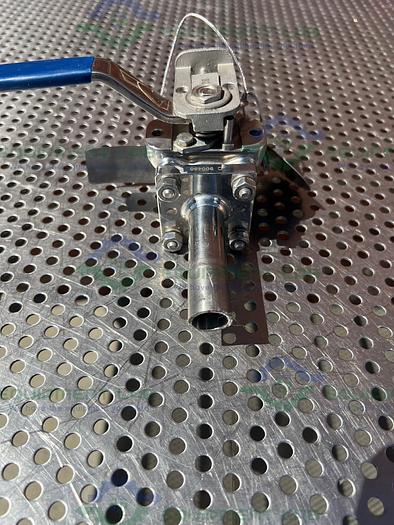 Used PBM  SIC-D6F-G-CG166L Stainless Steel Ball Valve w/ 1" Sanitary To Straight Tube