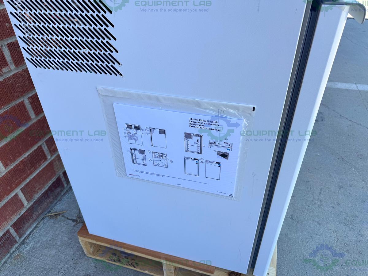 Thermo Fisher TSU405SA Undercounter Refrigerator 4.5 cu.ft. 2 to 5C MFG 2025