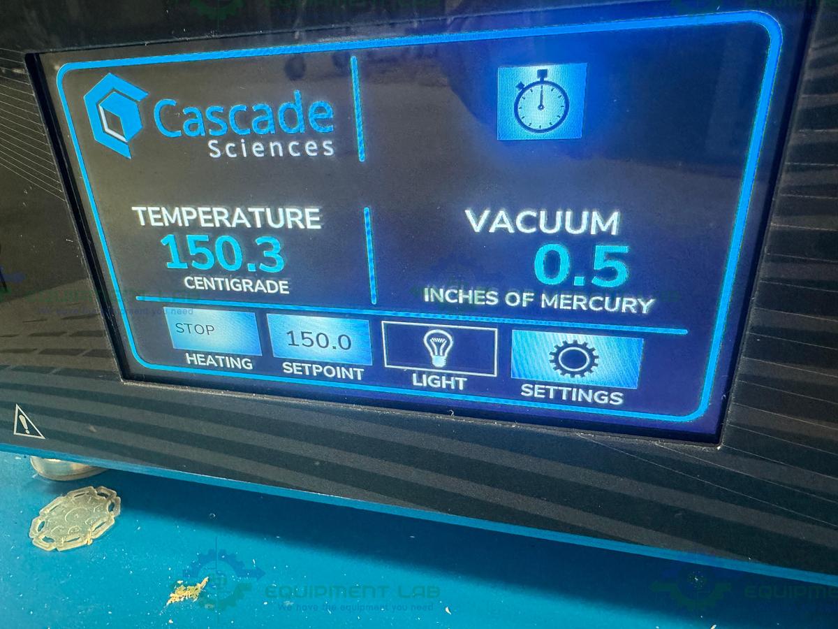 Used Cascade CVO-5 Double Up Vacuum Oven 14.4C to 150C, 4.5 Cu. Ft with Shelves