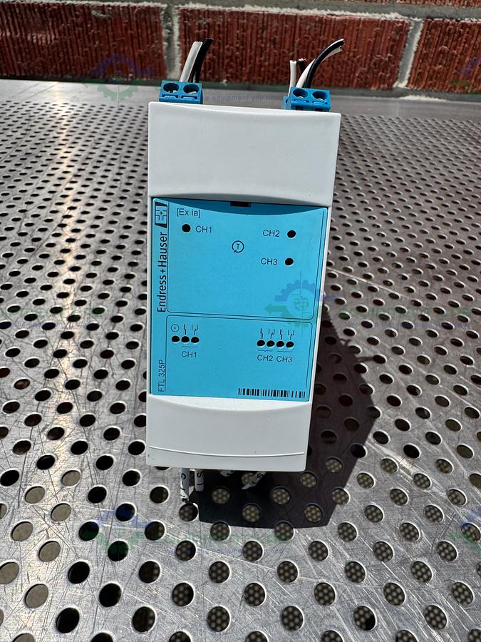 Used Endress + Hauser Nivotester FTL 325P-O3E3 Vibronic Point Level Detector