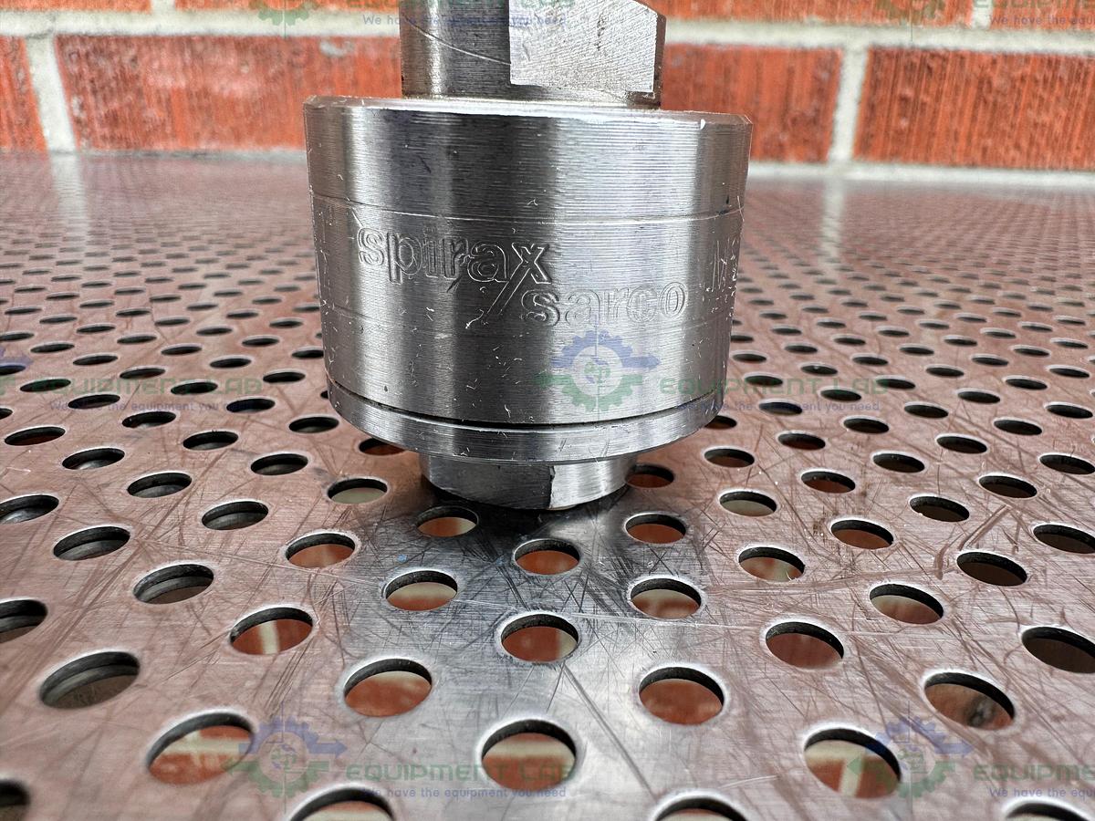 Used Spirax Sarco MST18 ASTM 303 Steam Trap PMA 25 Bar w/ 1/4" NPT Fitting