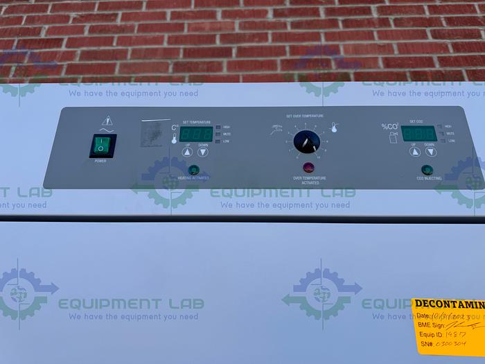 Used VWR / Shel Lab  1927 CO2 Large Reach In Incubator 70°C, 40 Cu. Ft.