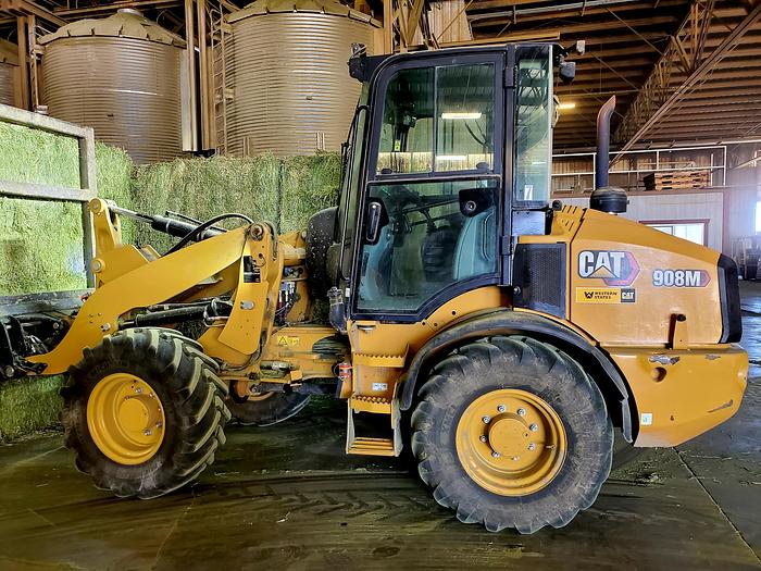 Used 2020 Caterpillar 908M Wheel Loader