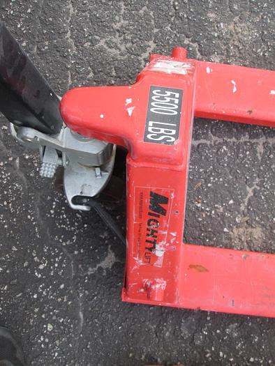 Used Used Pallet Jacks