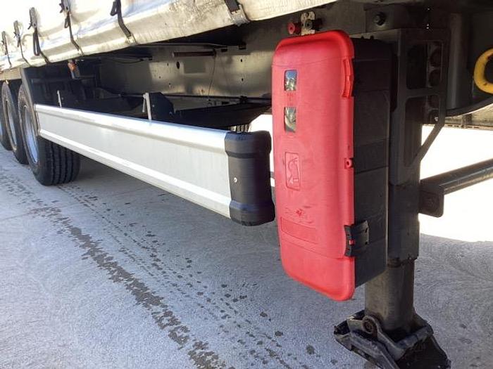 Used 2016 Kassbohrer Tri Axle Curtainsider